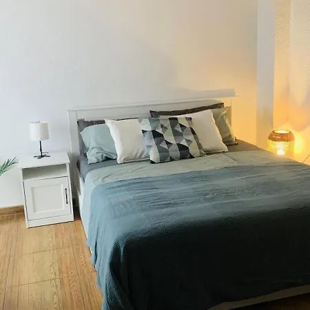 Canary Holiday, Bright, Central, Fiber Apartment Costa Adeje (Tenerife)